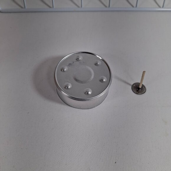 25 Large Metal Tea Light Cups Kit With 25 Wicks Aluminum Dia 57mm x Height 22mm - Picture 5 of 8